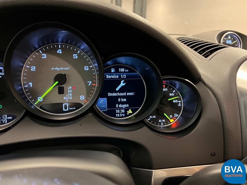 Porsche Cayenne 3.0 V6 S E-Hybrid 416pk Sport Design Chrono FACELIFT Plug-In Hybrid GTS Paket 2015.