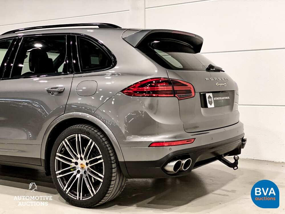 Porsche Cayenne 3.0 V6 S E-Hybrid 416pk Sport Design Chrono FACELIFT Plug-In Hybrid GTS Paket 2015.