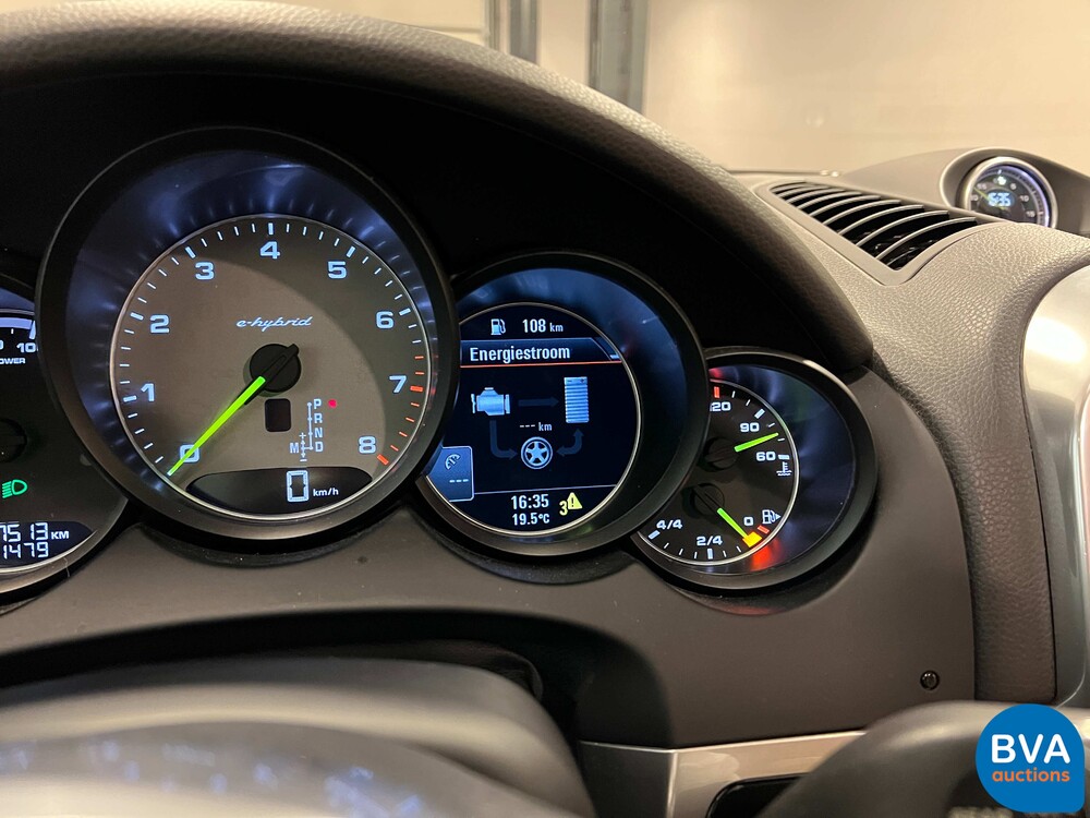 Porsche Cayenne 3.0 V6 S E-Hybrid 416pk Sport Design Chrono FACELIFT Plug-In Hybrid GTS Paket 2015.