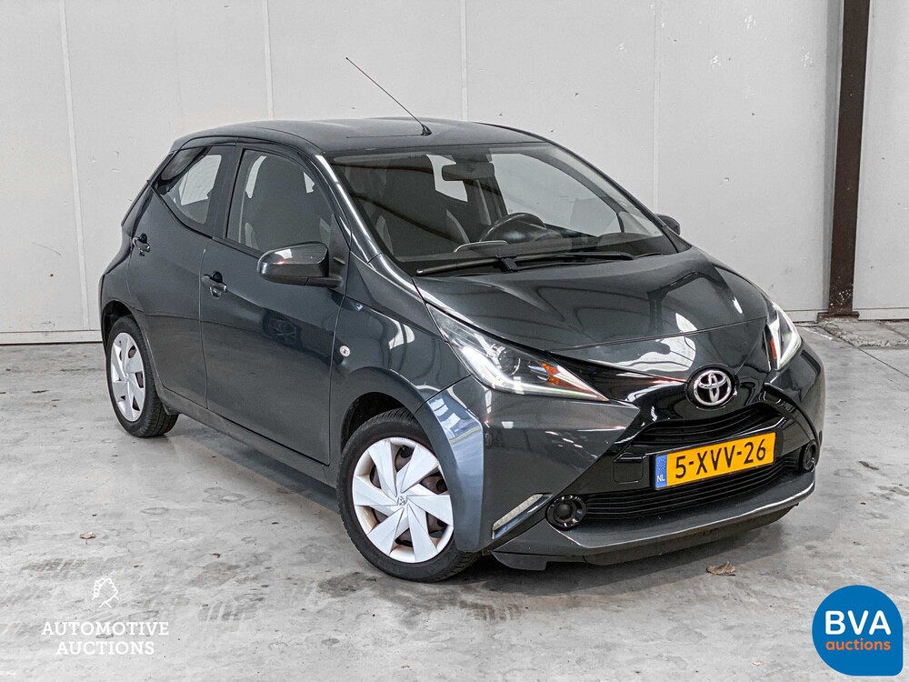 Toyota Aygo 1.0 VVT-i x-play 69pk 2014, 5-XVV-26