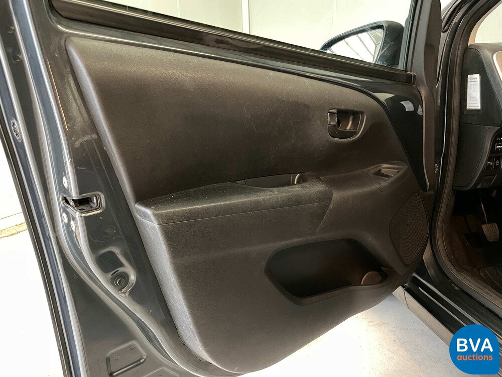 Toyota Aygo 1.0 VVT-i x-play 69pk 2014, 5-XVV-26