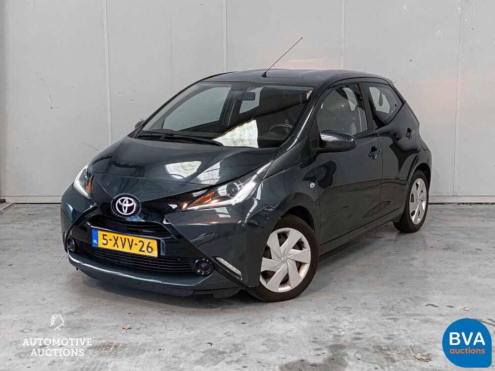 Toyota Aygo 1.0 VVT-i x-play 69pk 2014, 5-XVV-26