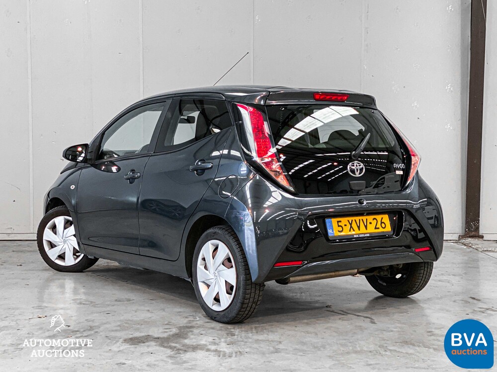 Toyota Aygo 1.0 VVT-i x-play 69pk 2014, 5-XVV-26