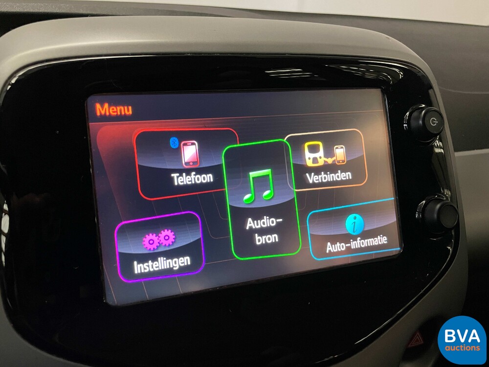 Toyota Aygo 1.0 VVT-i x-play 69pk 2014, 5-XVV-26