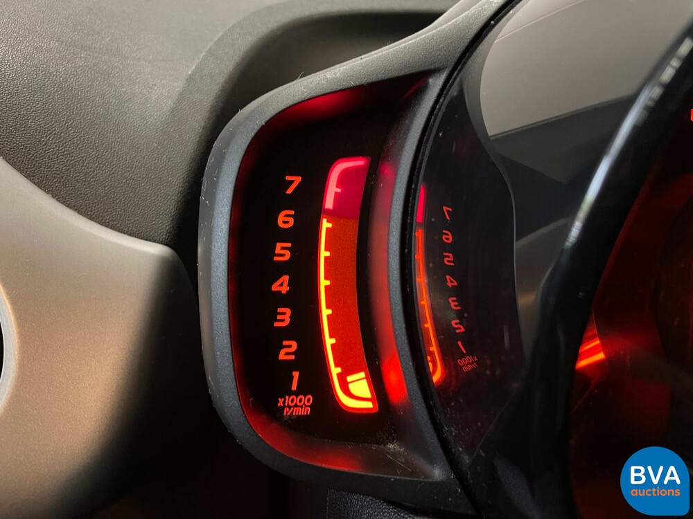 Toyota Aygo 1.0 VVT-i x-play 69pk 2014, 5-XVV-26