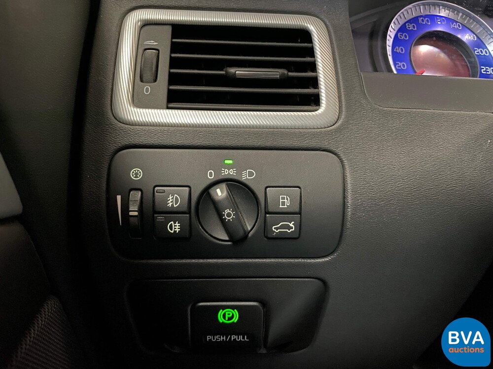 Volvo V70 2.5FT Summum 200hp 2008, 04-GZH-6.