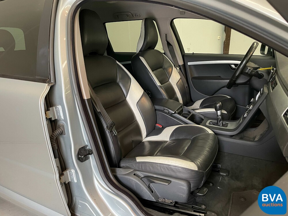 Volvo V70 2.5FT Summum 200hp 2008, 04-GZH-6.