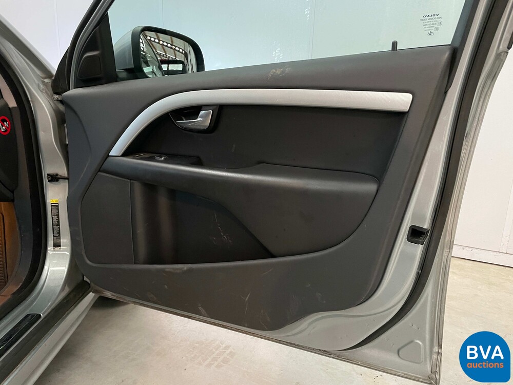 Volvo V70 2.5FT Summum 200hp 2008, 04-GZH-6.