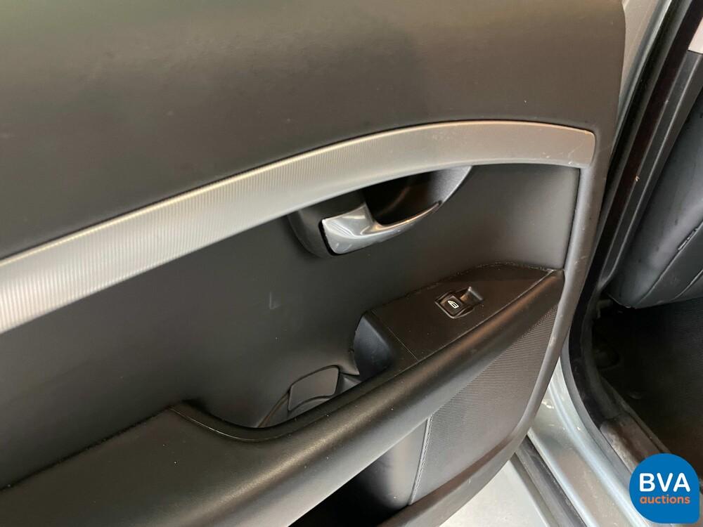 Volvo V70 2.5FT Summum 200hp 2008, 04-GZH-6.