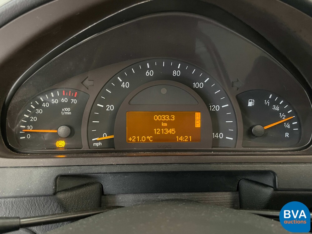 Mercedes-Benz G-klasse G500 V8 296pk 2004, GB-672-F