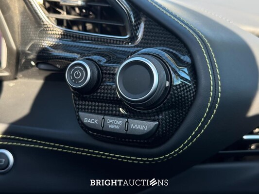 Ferrari 488 Spider HUGE 3.9 V8 - Full Carbon - 670hp - Dealer warranty until 05/2027