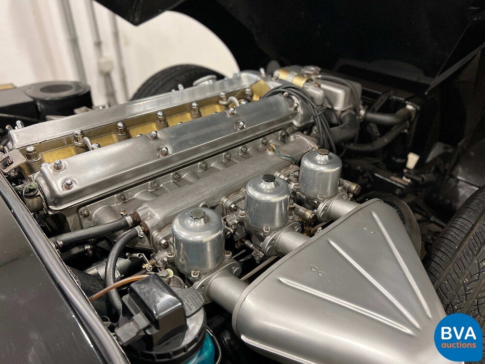 Jaguar E-Type Serie 1 OTS 4.2 Reihensechszylinder-Cabriolet 1967, DZ-73-87.