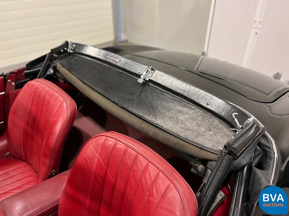 Jaguar E-Type Serie 1 OTS 4.2 Reihensechszylinder-Cabriolet 1967, DZ-73-87.