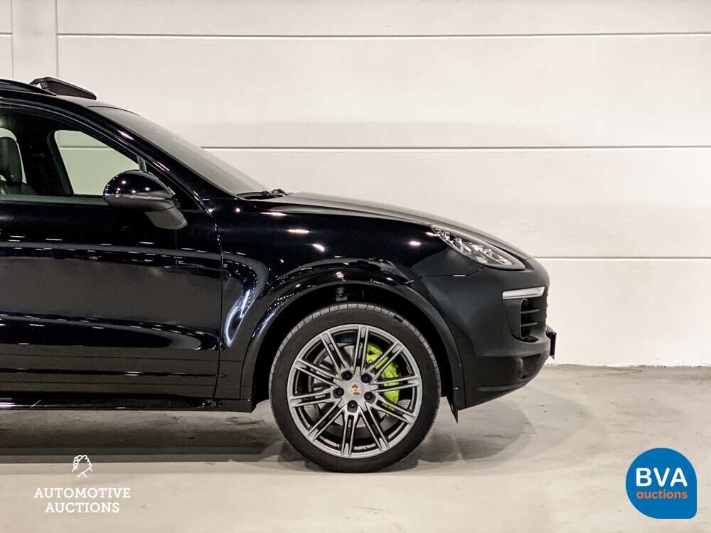 Porsche Cayenne 3.0 S E-Hybrid 416pk Sport Design SportChrono FACELIFT Plug-In Hybrid 2015 -Org. NL.