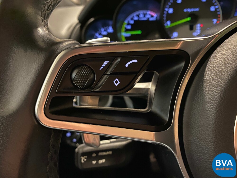 Porsche Cayenne 3.0 S E-Hybrid 416pk Sport Design SportChrono FACELIFT Plug-In Hybrid 2015 -Org. NL.