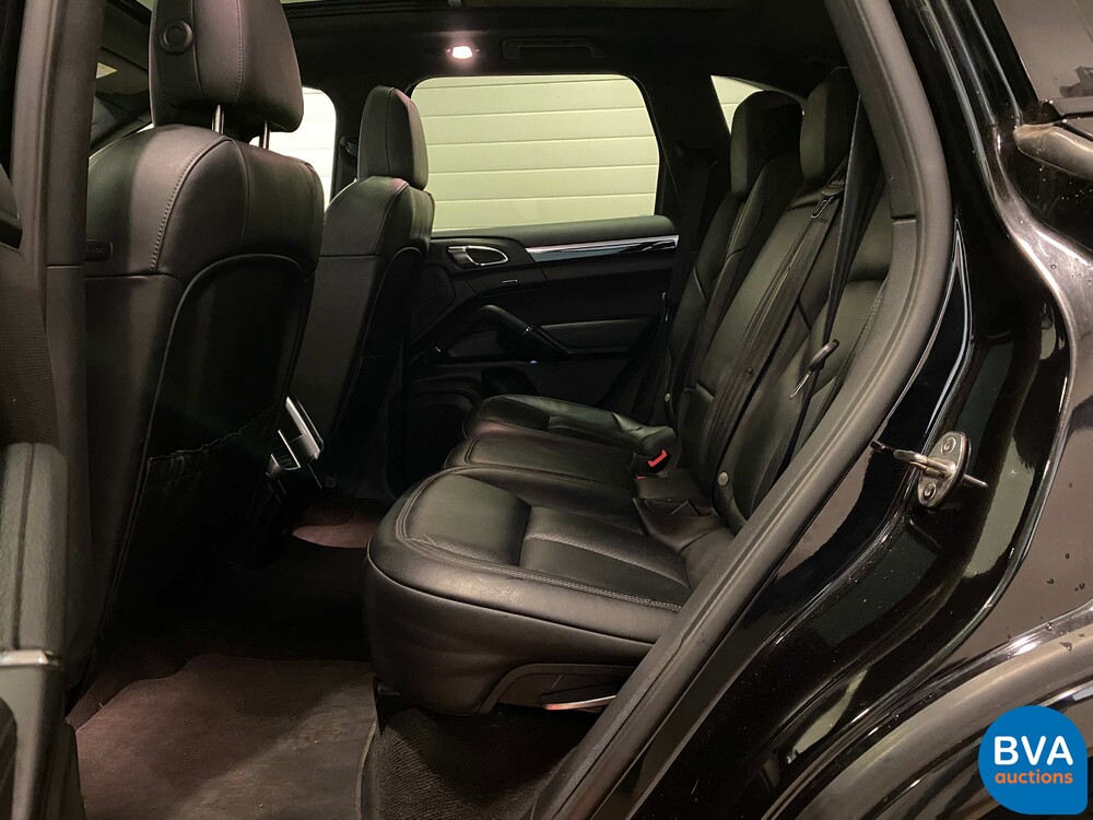 Porsche Cayenne 3.0 S E-Hybrid 416pk Sport Design SportChrono FACELIFT Plug-In Hybrid 2015 -Org. NL.