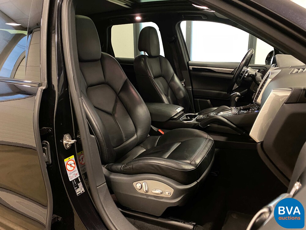 Porsche Cayenne 3.0 S E-Hybrid 416pk Sport Design SportChrono FACELIFT Plug-In Hybrid 2015 -Org. NL.