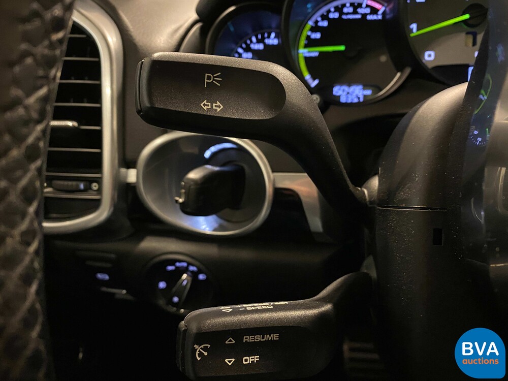 Porsche Cayenne 3.0 S E-Hybrid 416pk Sport Design SportChrono FACELIFT Plug-In Hybrid 2015 -Org. NL.