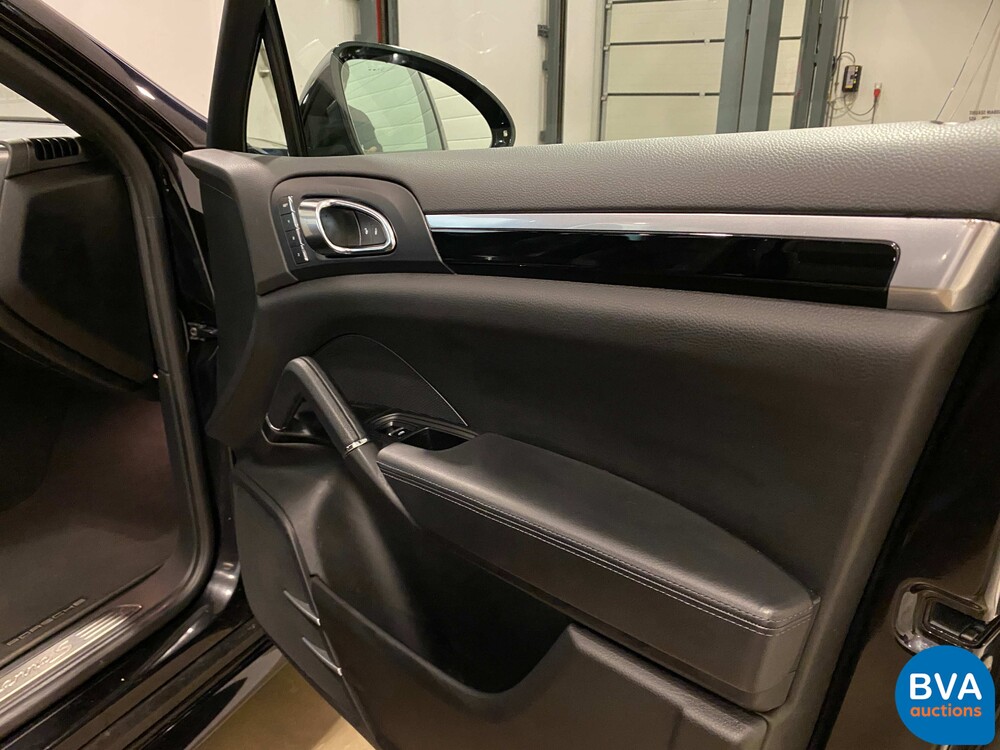 Porsche Cayenne 3.0 S E-Hybrid 416pk Sport Design SportChrono FACELIFT Plug-In Hybrid 2015 -Org. NL.