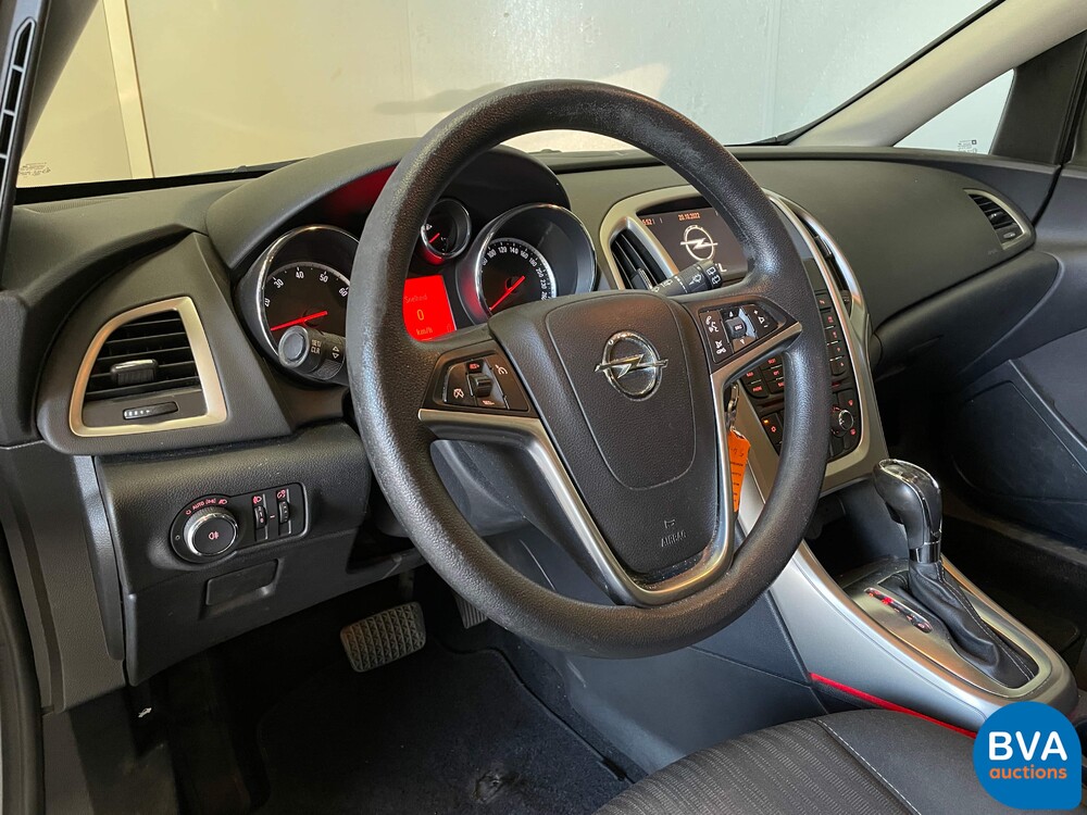 Opel Astra Sports Tourer 1.4 Turbo Edition 140pk 2011, 54-PVF-1