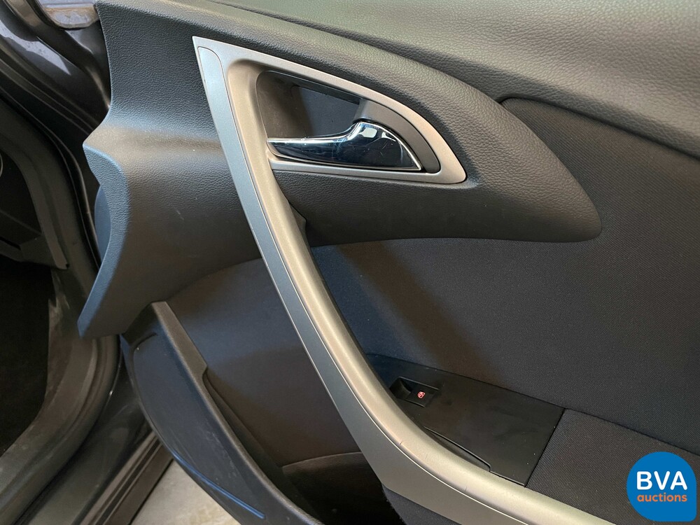 Opel Astra Sports Tourer 1.4 Turbo Edition 140pk 2011, 54-PVF-1