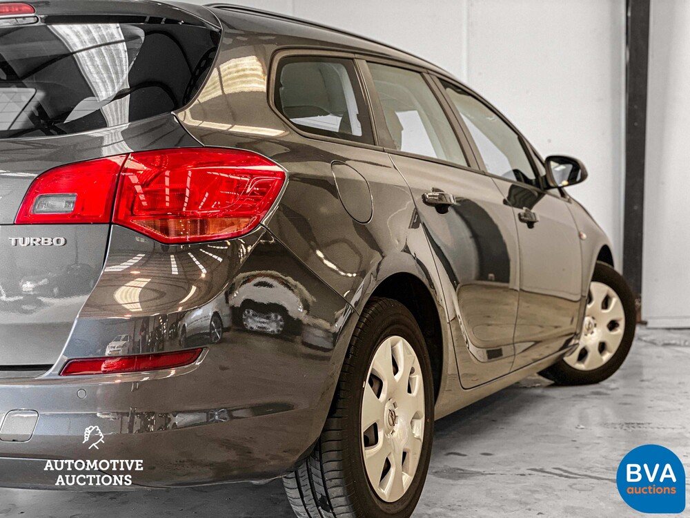Opel Astra Sports Tourer 1.4 Turbo Edition 140pk 2011, 54-PVF-1