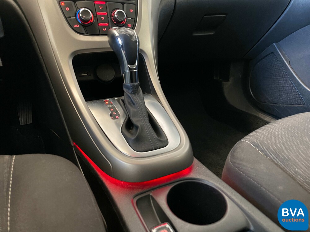 Opel Astra Sports Tourer 1.4 Turbo Edition 140pk 2011, 54-PVF-1