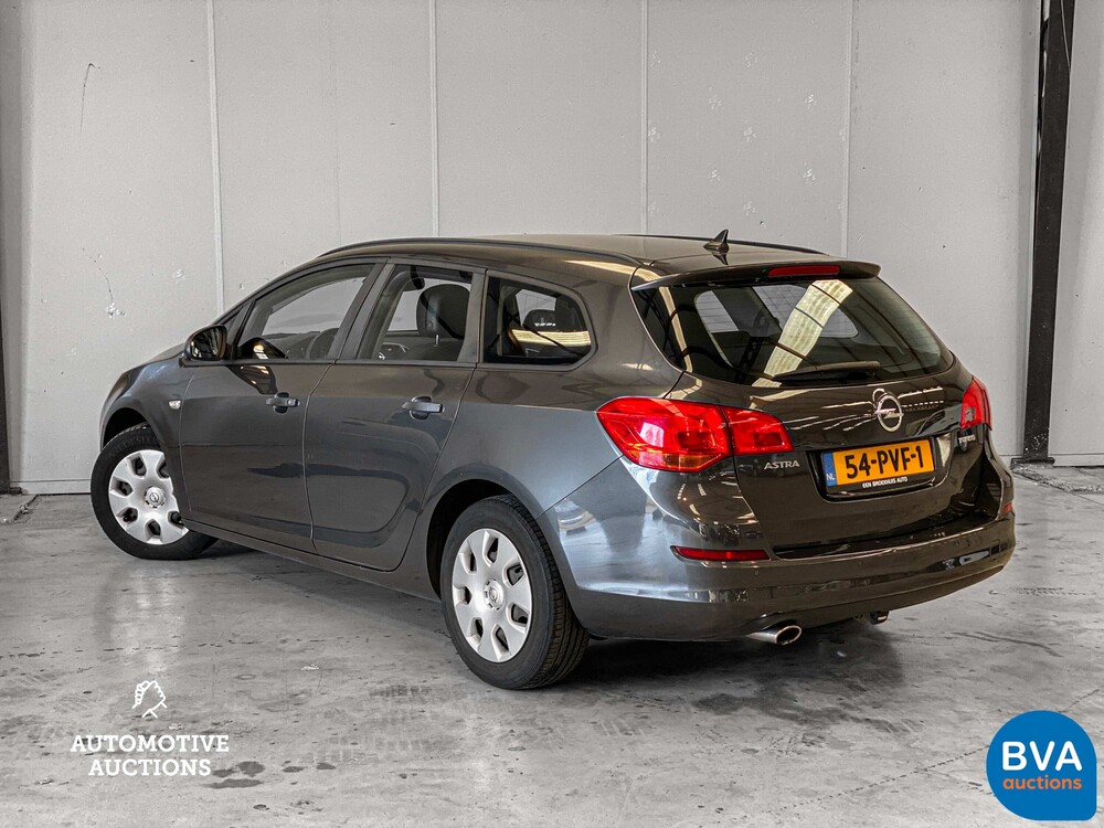 Opel Astra Sports Tourer 1.4 Turbo Edition 140pk 2011, 54-PVF-1