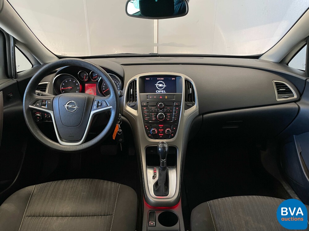 Opel Astra Sports Tourer 1.4 Turbo Edition 140pk 2011, 54-PVF-1