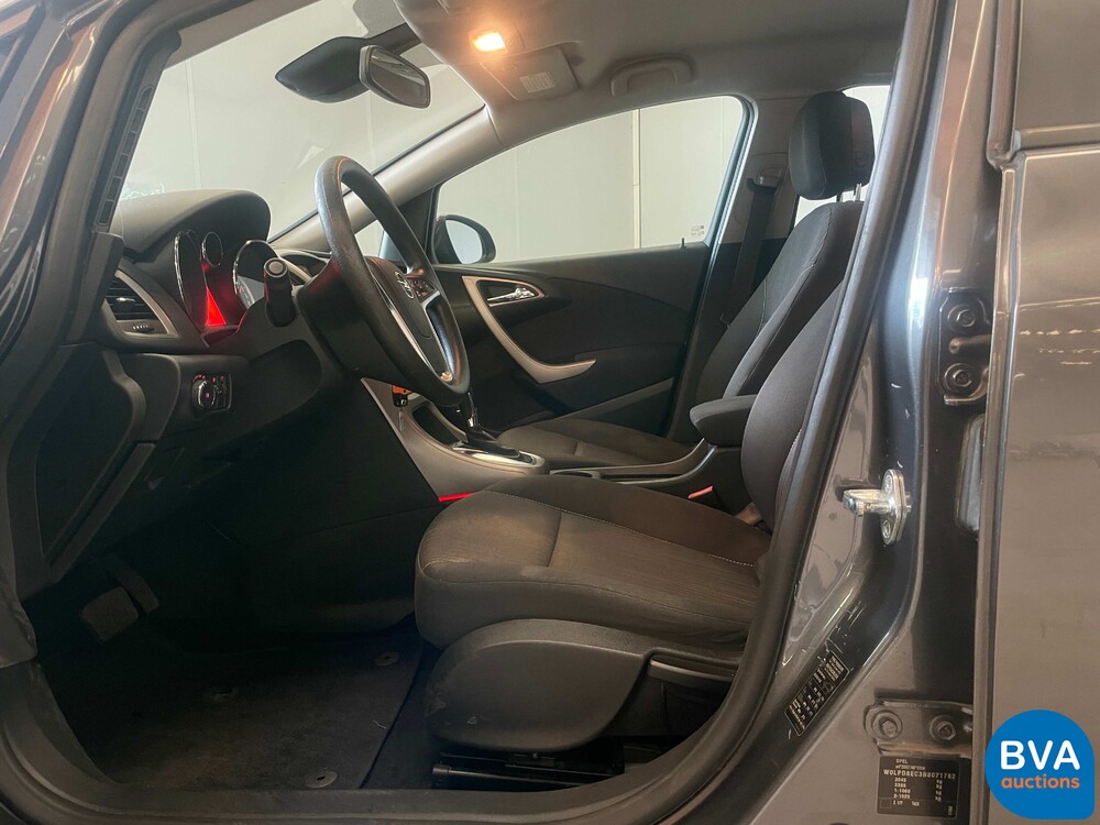 Opel Astra Sports Tourer 1.4 Turbo Edition 140pk 2011, 54-PVF-1