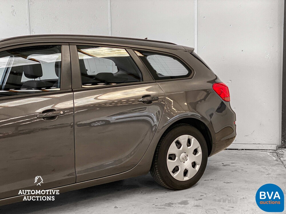 Opel Astra Sports Tourer 1.4 Turbo Edition 140pk 2011, 54-PVF-1
