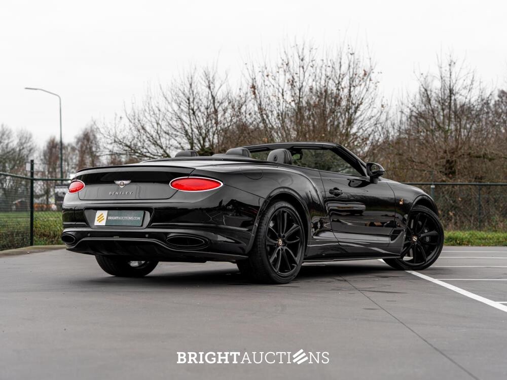 Bentley Continental GTC 6.0 W12 First-Edition 635pk -Mulliner 1 of 100- 2020 (Origineel-NL), H-287-NF