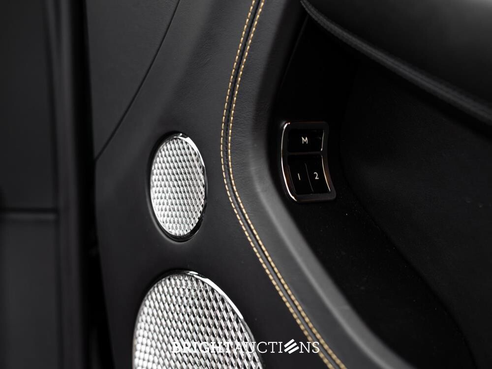 Bentley Continental GTC 6.0 W12 First-Edition 635pk -Mulliner 1 of 100- 2020 (Origineel-NL), H-287-NF