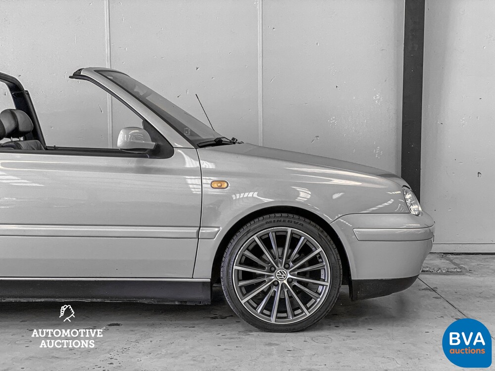 Volkswagen Golf Cabriolet 1.8 Highline 90pk 1999, ZN-BD-86
