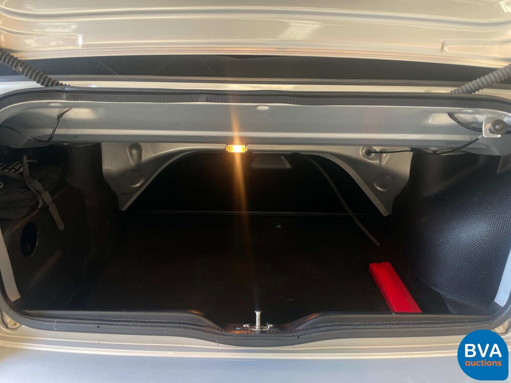 Volkswagen Golf Cabriolet 1.8 Highline 90pk 1999, ZN-BD-86