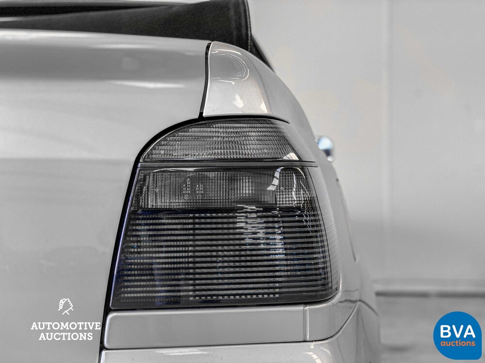 Volkswagen Golf Cabriolet 1.8 Highline 90pk 1999, ZN-BD-86