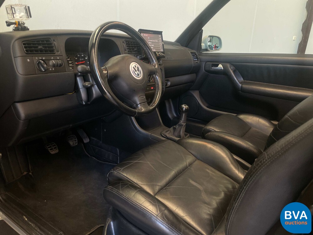 Volkswagen Golf Cabriolet 1.8 Highline 90pk 1999, ZN-BD-86