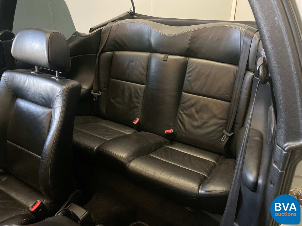 Volkswagen Golf Cabriolet 1.8 Highline 90pk 1999, ZN-BD-86