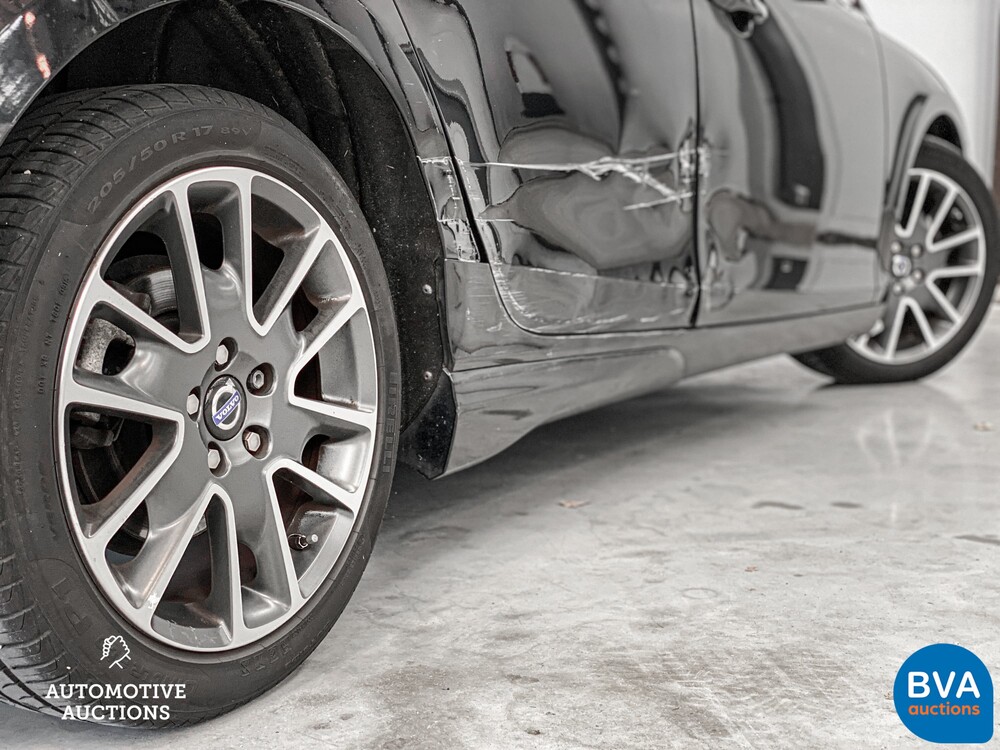 Volvo V40 1.6 D2 Momentum Business 144pk 2014, 7-XNT-75