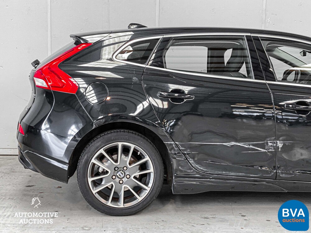 Volvo V40 1.6 D2 Momentum Business 144pk 2014, 7-XNT-75