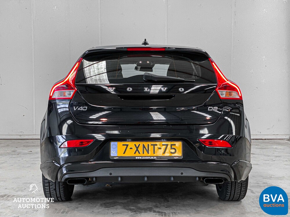 Volvo V40 1.6 D2 Momentum Business 144pk 2014, 7-XNT-75