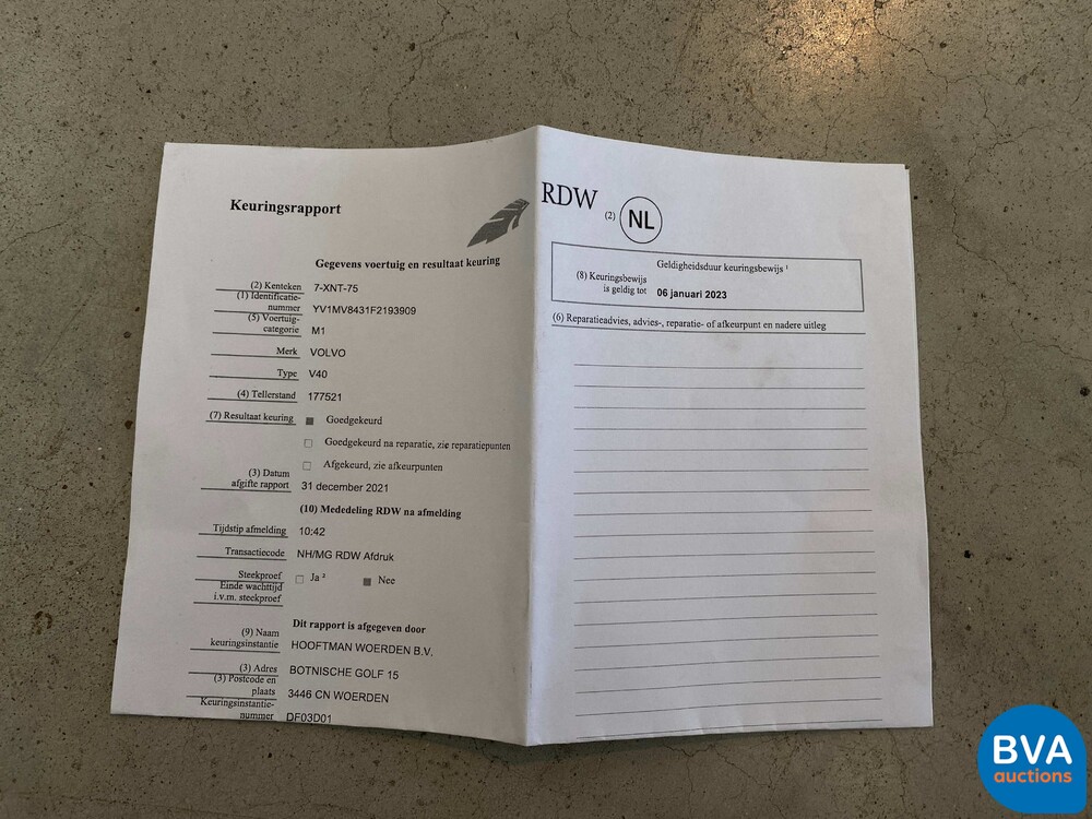 Volvo V40 1.6 D2 Momentum Business 144pk 2014, 7-XNT-75