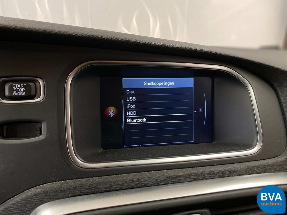 Volvo V40 1.6 D2 Momentum Business 144pk 2014, 7-XNT-75