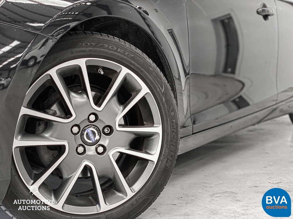 Volvo V40 1.6 D2 Momentum Business 144pk 2014, 7-XNT-75