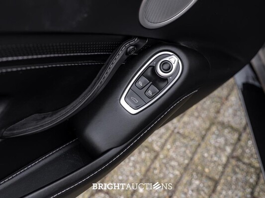 Aston Martin Vantage 4.0 V8 510pk 2021, X-777-DL