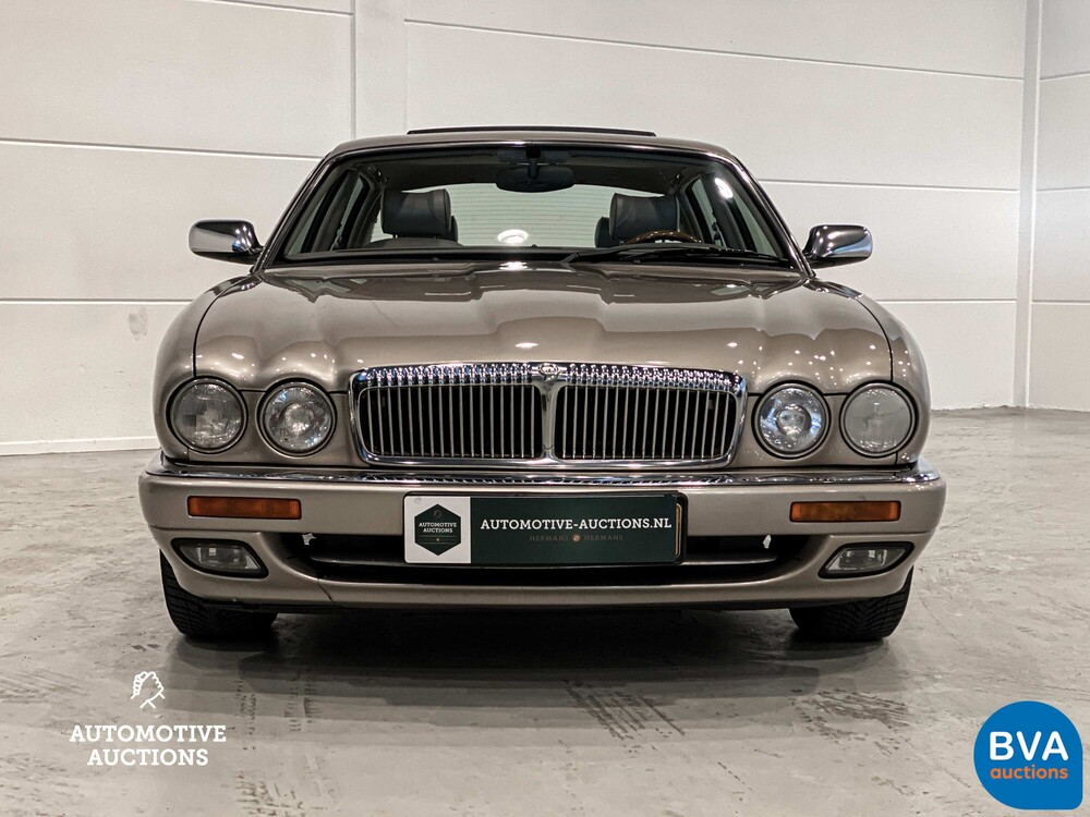 Daimler SIX LWB4.0 241PS 1997 -Org. NL-, RB-TL-96.