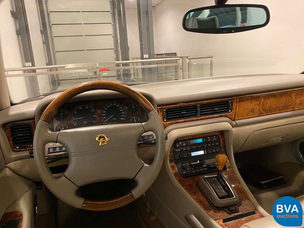 Daimler SIX LWB4.0 241PS 1997 -Org. NL-, RB-TL-96.