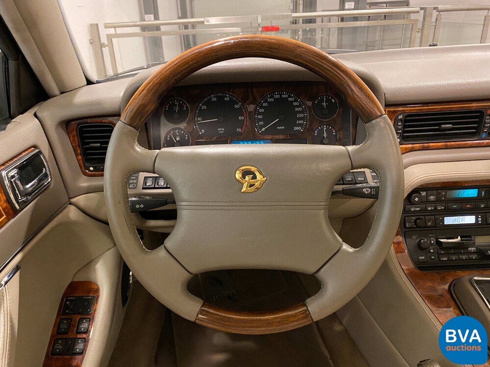 Daimler SIX LWB4.0 241PS 1997 -Org. NL-, RB-TL-96.