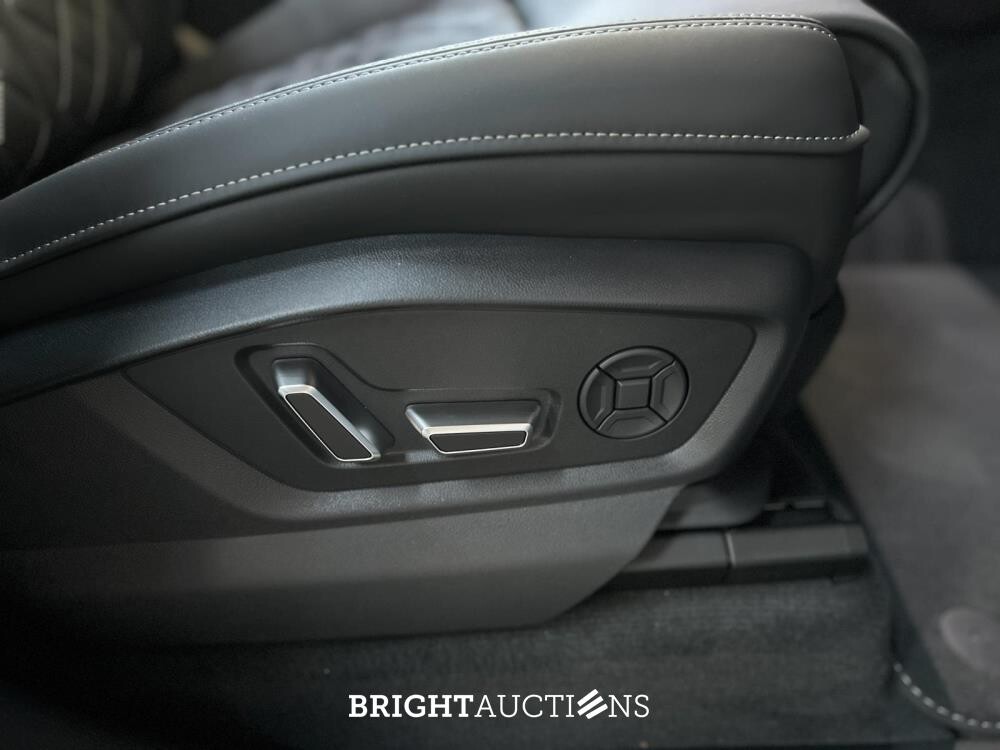 Audi Q8 55 TFSIe Quattro 3.0 V6 S-Line -NIEUW- 394PK 2025 Plug-In Hybrid (Fabrieksgarantie)