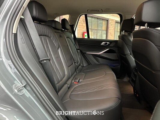 BMW X5 xDrive50e Hybrid 3.0 V6 490PK 2023 (Fabrieksgarantie)